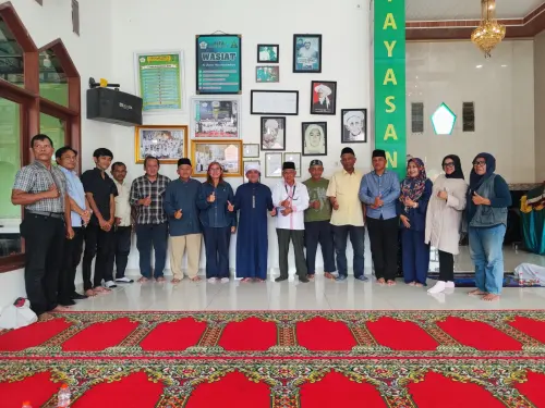 Ketuk Pintu Langit, Puluhan Rekan Profesi di Medan Doakan Rombongan Jurnalis Yang Hilang Saat Liputan Erupsi GAK