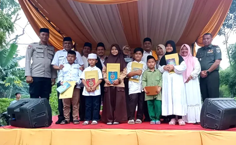 Gema Muharam 1445 H, 200 Anak Yatim di Kelurahan Parigi Baru Disantuni&nbsp;