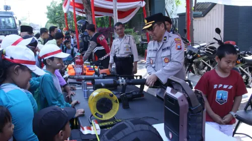 Meriahkan HUT RI Ke 78 Polres Kediri Kota Pameran Alut dan Alsus