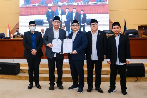 Raperda Penyelenggaraan Perumahan dan Kawasan Pemukiman di Tangsel Disahkan