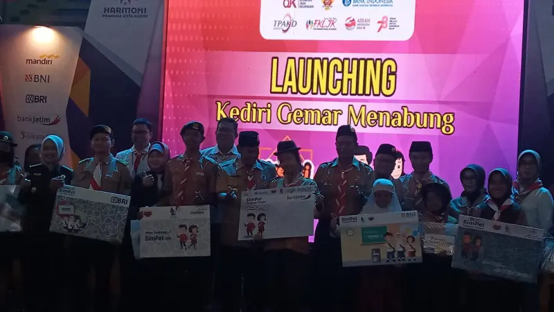 Walkot Kediri Abdullah Luncurkan Gerakan Gemar Menabung&nbsp;