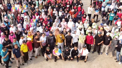 Gelar Senam Bersama, Pilar Kampanye Kurangi Plastik