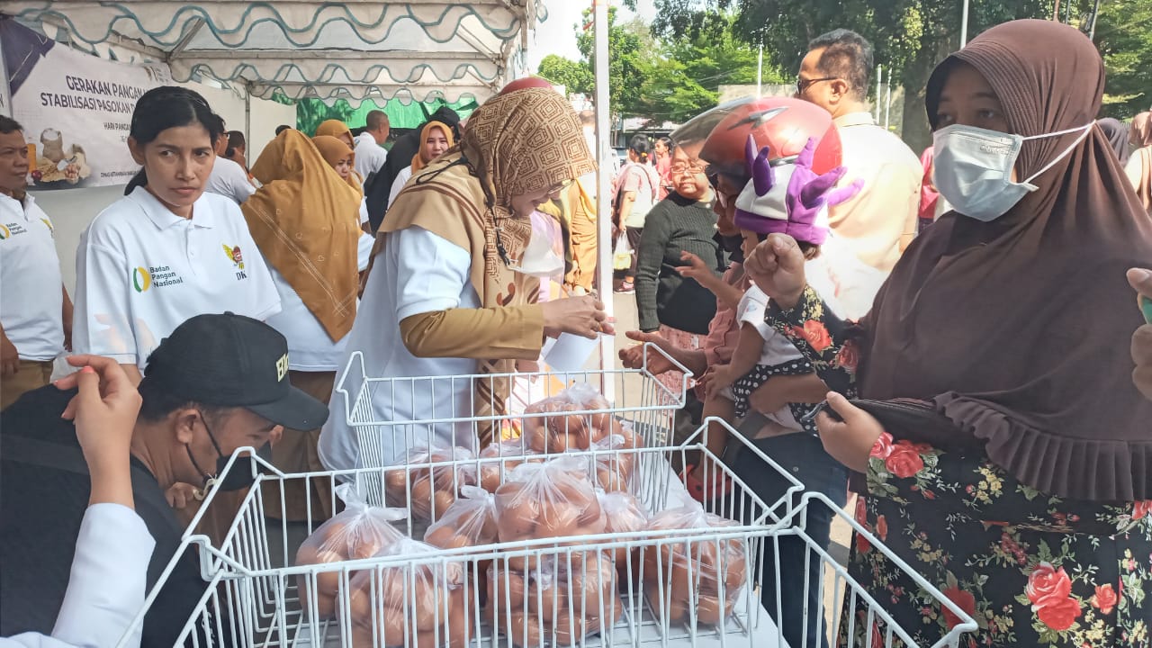 Aksi Gerakan Pangan Murah DKPP Kota Kediri Gandeng Bulog