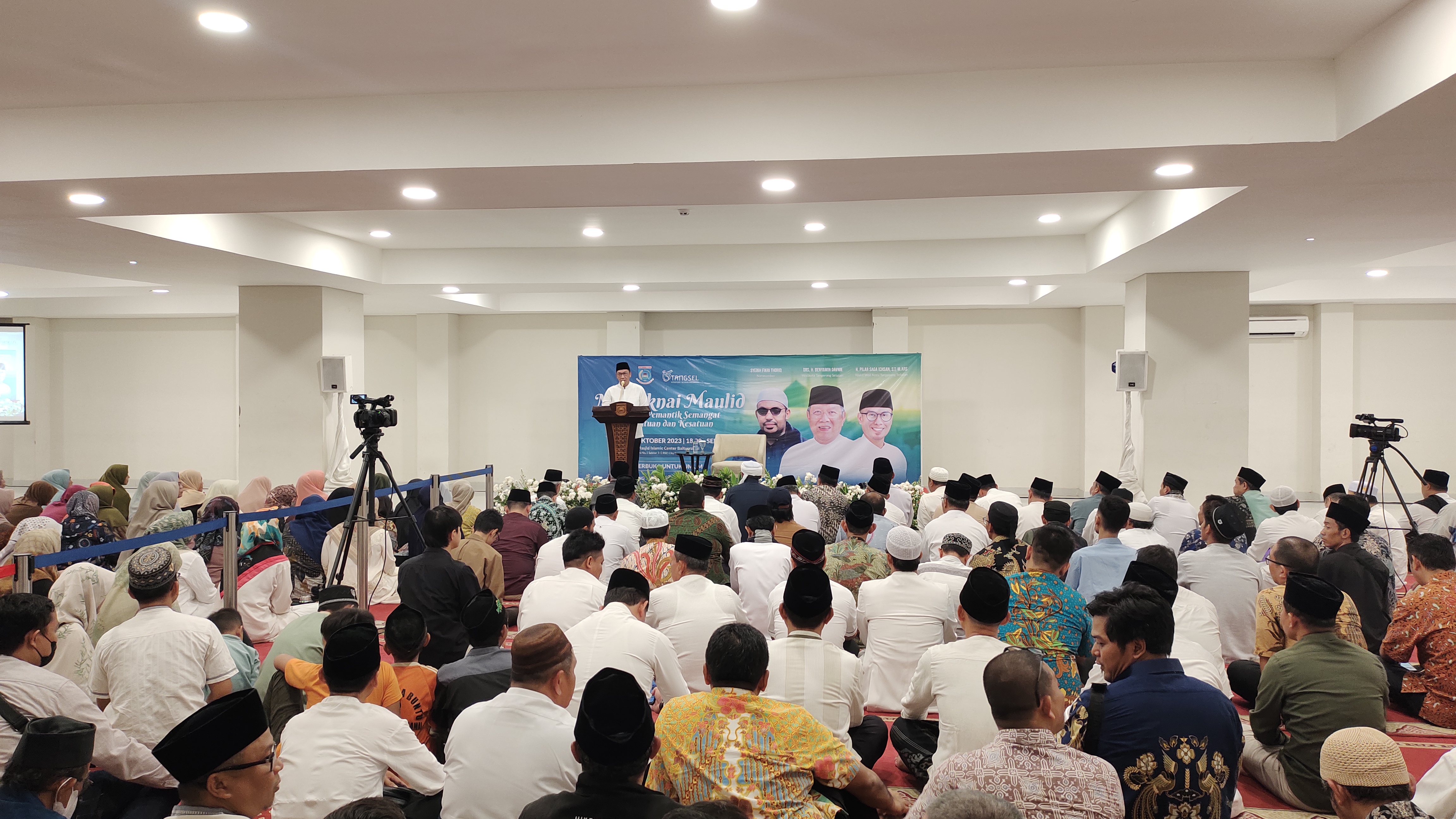 Pemkot Tangsel Adakan Peringatan Maulid Nabi Muhammad SAW, Pesan Syeikh Fikri Thoriq Tak Akan Hidup Susah Jika Rajin ShalawatÂ 