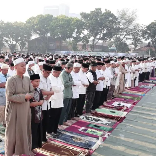 Bermunajat Hujan Guyur Tangsel, Benyamin Salat Istisqa Bersama Ribuan MasyarakatÂ 