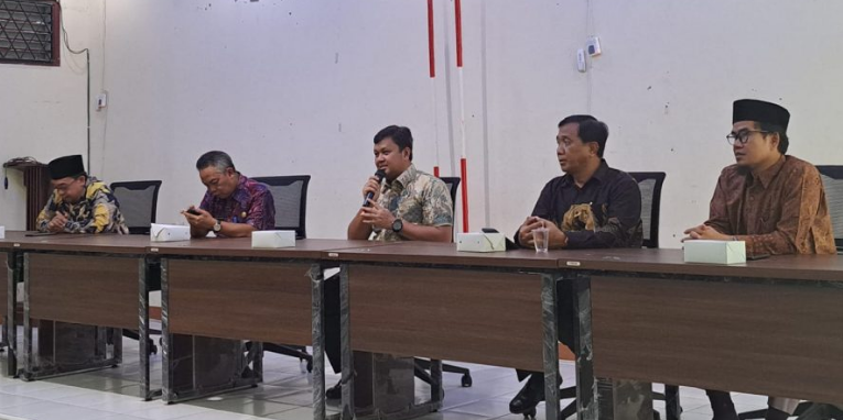 Dindikbud Tangsel Gandeng Baznas Dalam Penyaluran Zakat Fitrah 1445 H