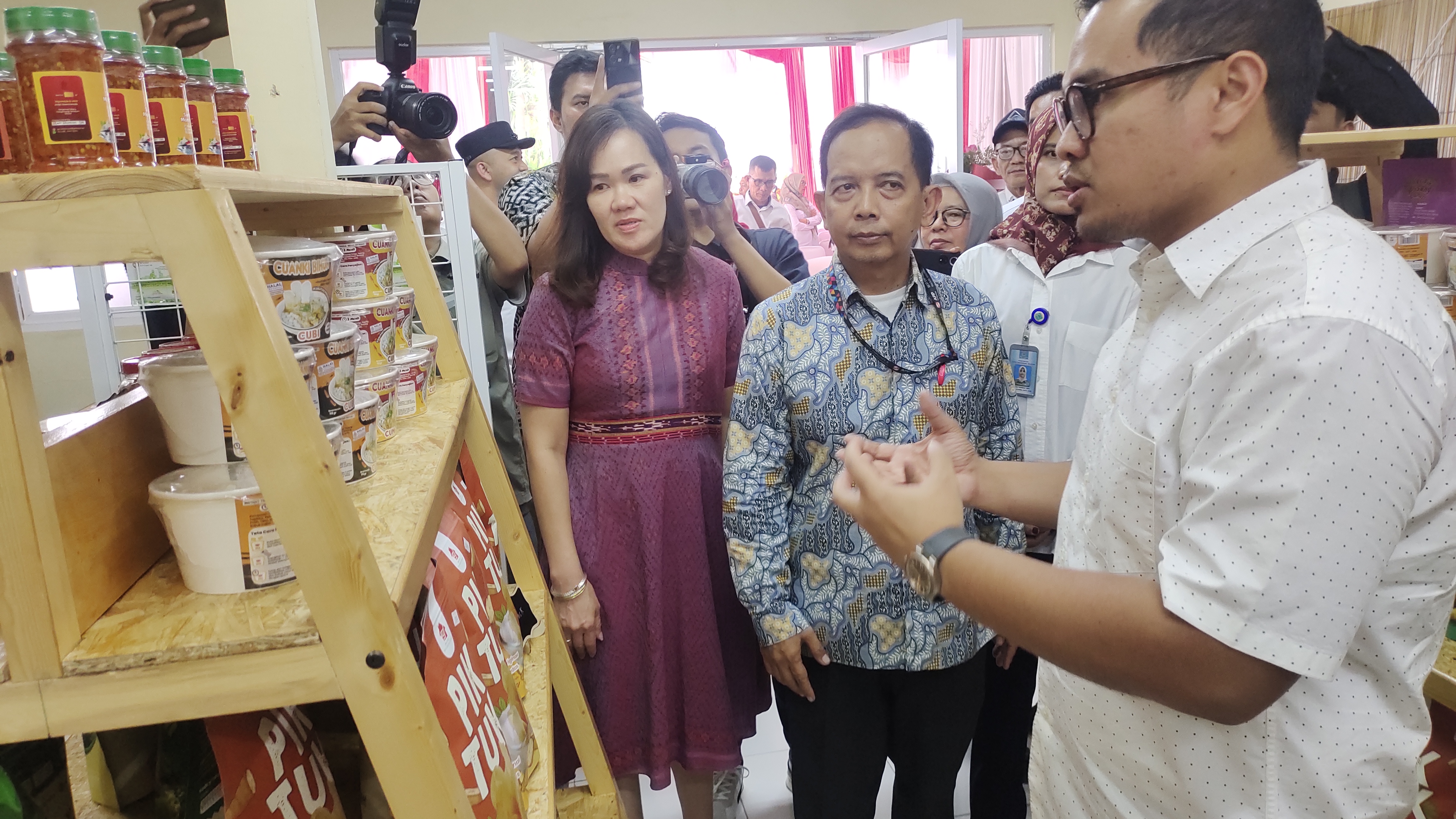 Langkah Nyata PT IKPP Tangerang TumbuhkanÂ  Ekonomi Rakyat, Gerai Bina Lestari Jadi Unggulan