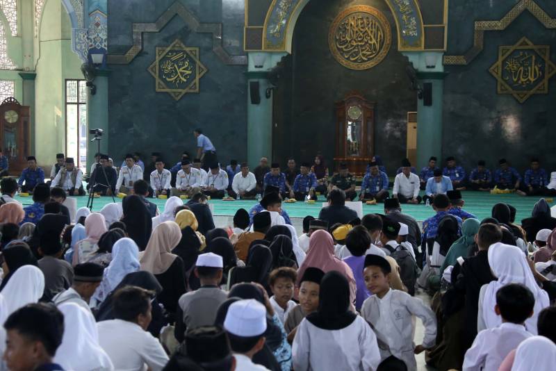 Festival Al-A\'zhom, Pemkot Tangerang Santuni 1446 Anak Yatim