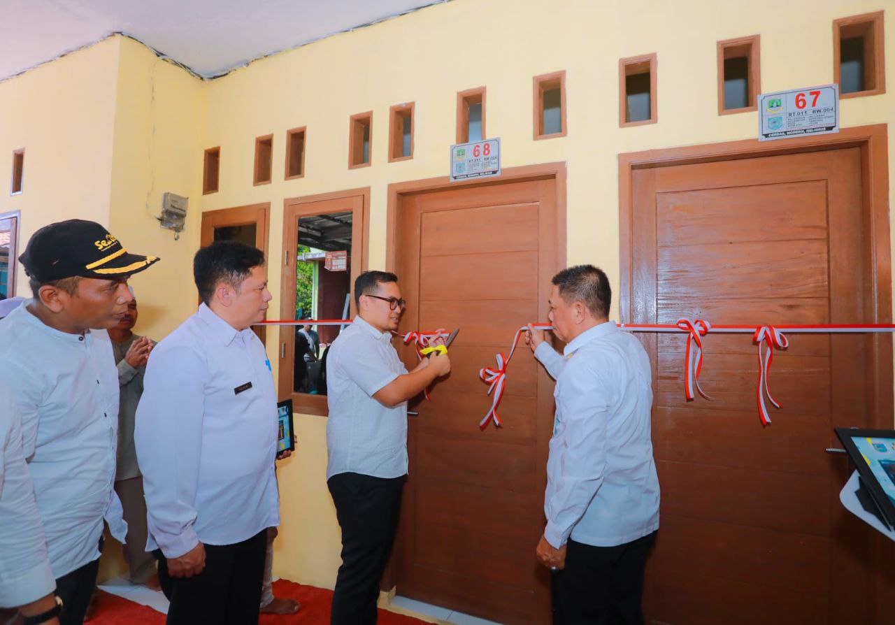 Berkat Doa dan Dukungan Warga, 70 Rumah Dibedah Di Serpong Utara