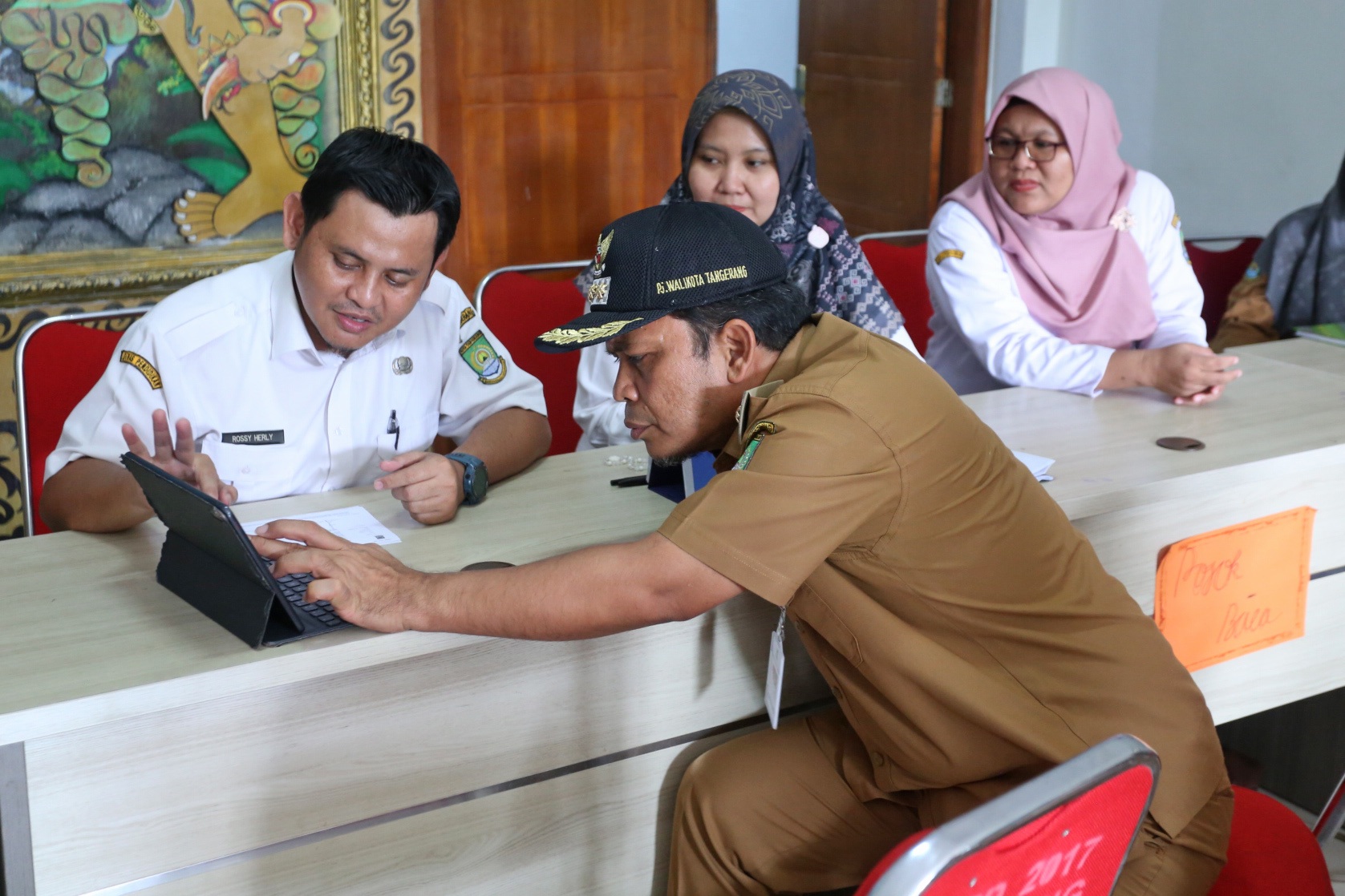 Pastikan Kelancaran Proses PPDB, Pj Wali Kota Tangerang Tinjau  SMPN 6