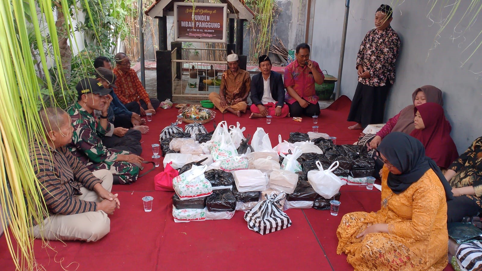 Warga Mojoroto Kota Kediri Adakan Ruwatan Di Area Punden Mbah Panggung