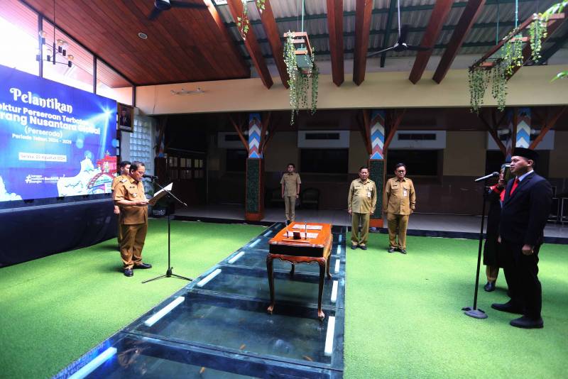 Pj Wali Kota Tangerang Lantik Muhamad Rijal Jadi Direktur PT TNG