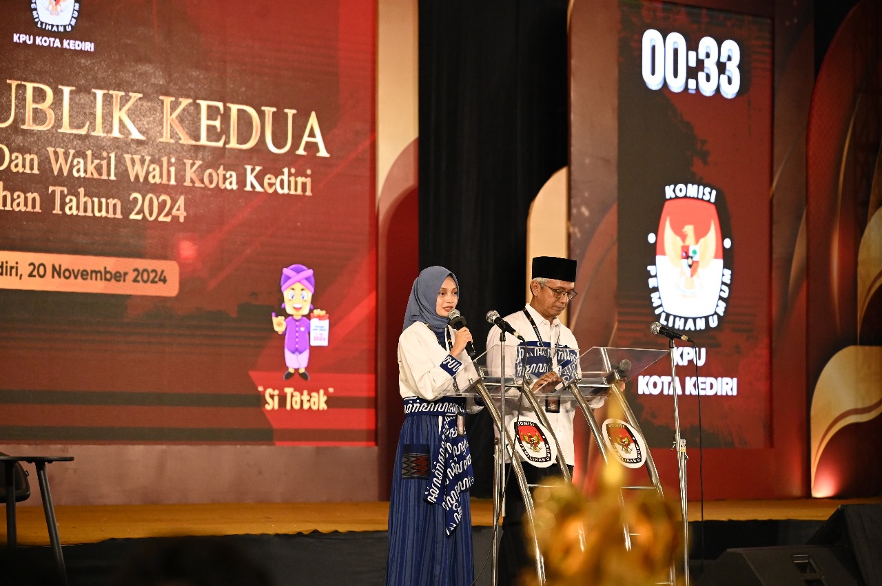 Debat Publik Kedua  Vinanda - Gus Qowim Tampil Memukau, Pertanyaan dan Tanggapan Dilalap Habis