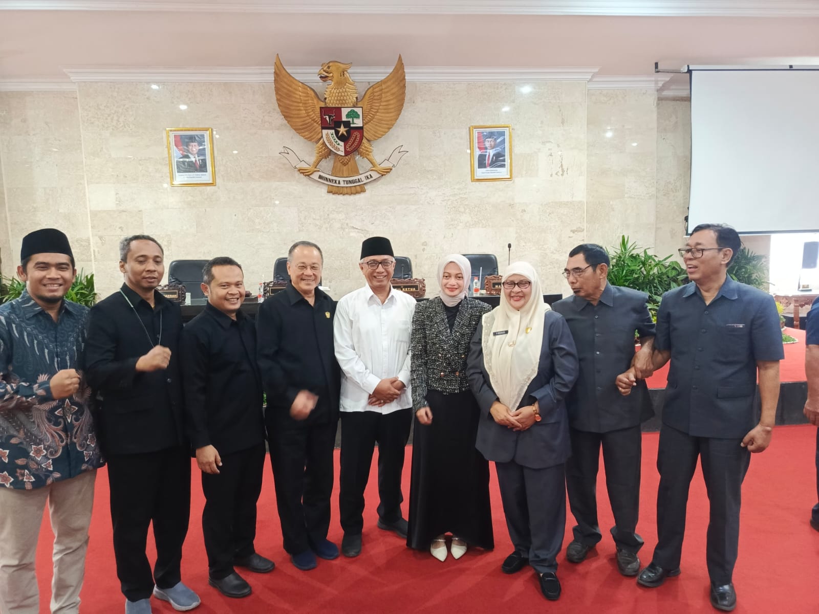 DPRD Kota Kediri Paripurna Penetapan Walikota dan Wakil Walikota Vinanda-Gus Qowim