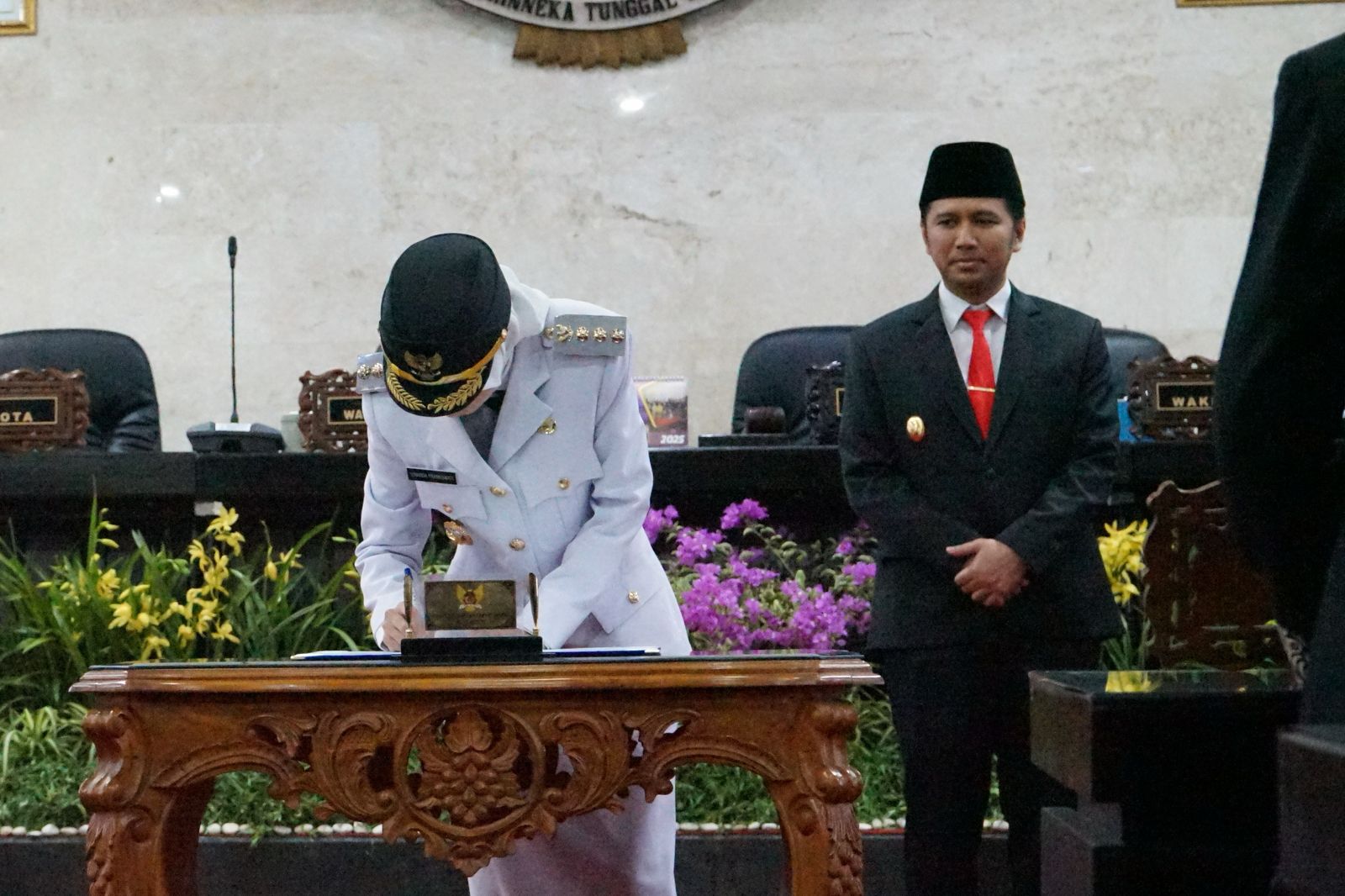 Sertijab Walikota Kediri Disaksikan Wagub Emil Dardak