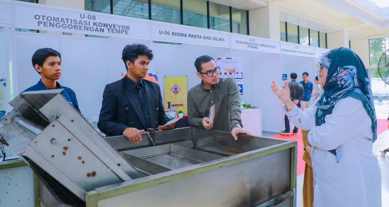 Mahasiswa di Tangsel Saling Adu Keunggulan Inovasi Teknologi Ramah Lingkungan