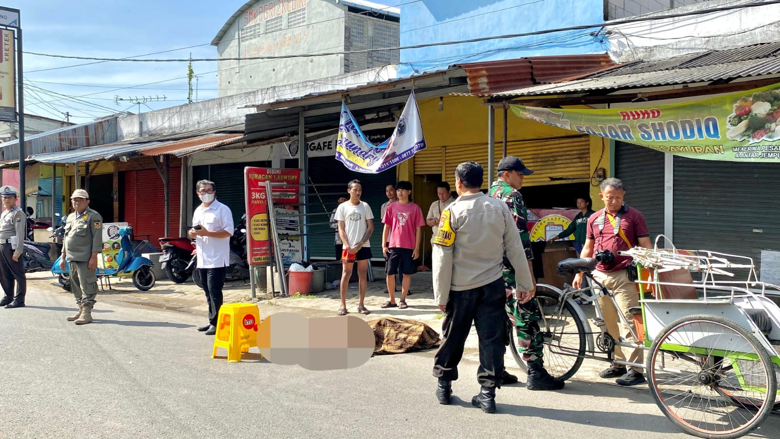 Tukang Becak Meninggal Dunia Saat Mengantar Penumpang di Kota Kediri