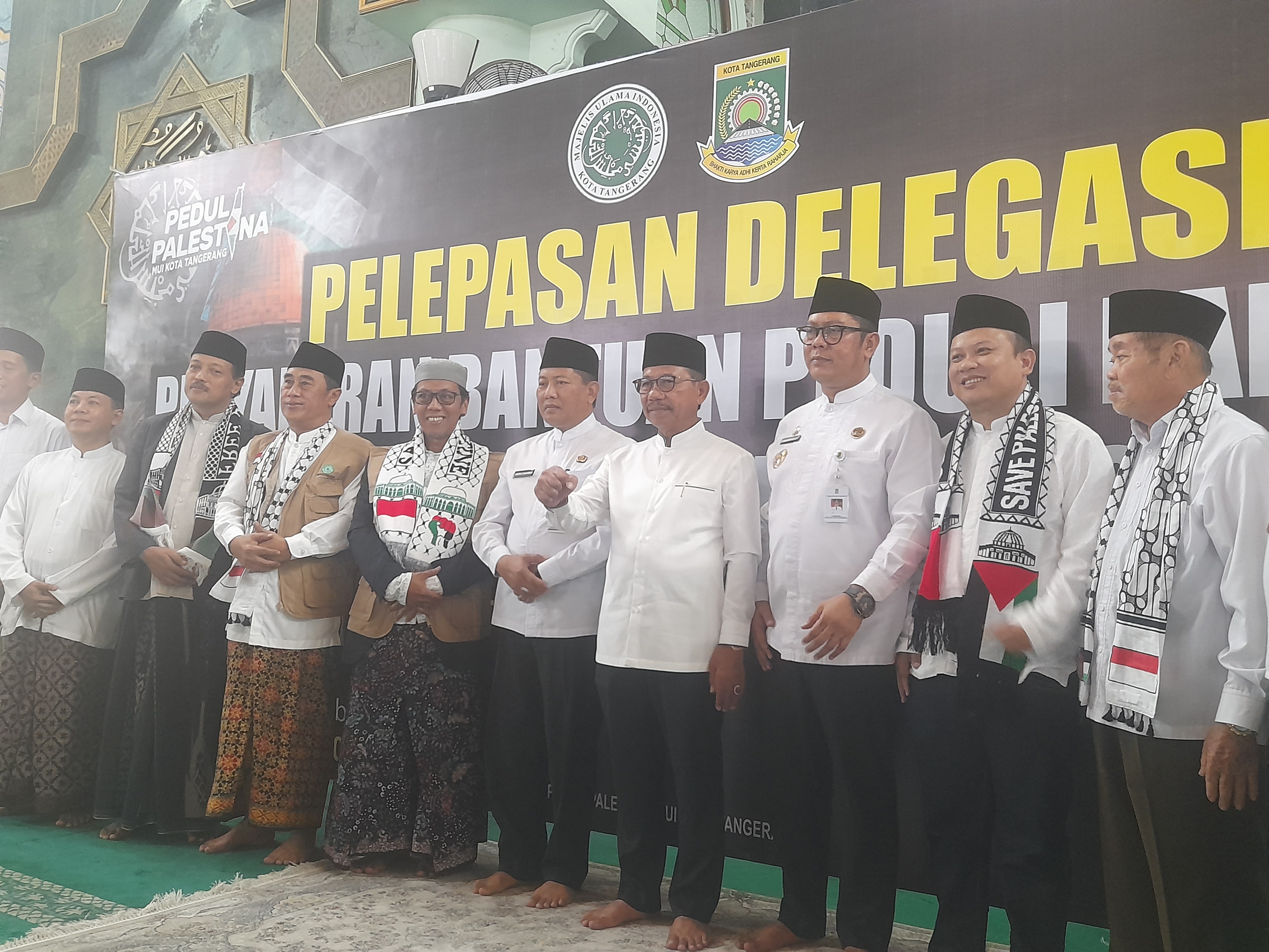 Wali Kota Tangerang Lepas Delegasi Penyaluran Bantuan Peduli PalestinaÂ 