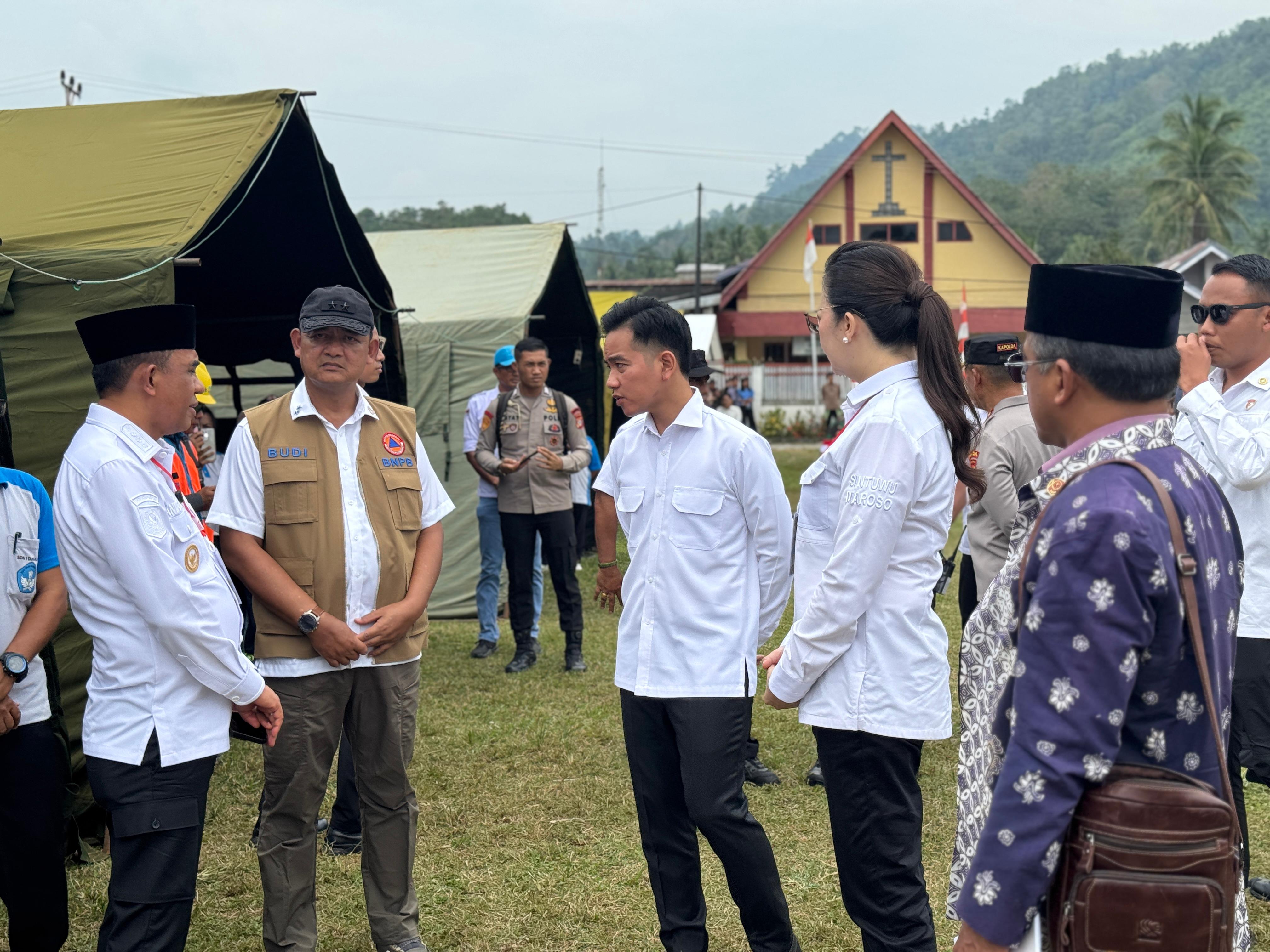 Wapres Tegaskan Anak-Anak Harus Tetap Sekolah Usai Gempa di Poso