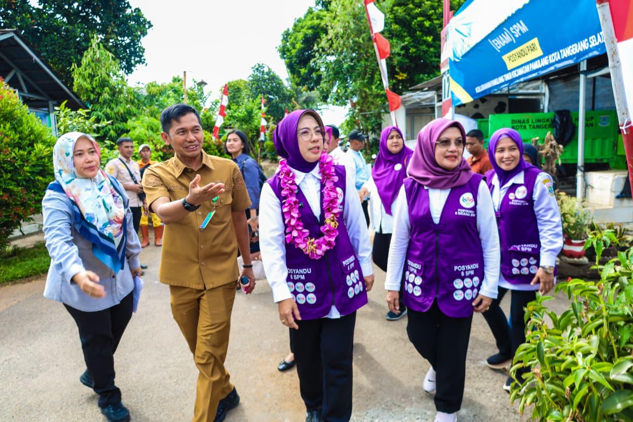 Tinawati Andra Soni Kagumi Posyandu di Tangsel Bisa Wujudkan Pelayanan 6 Bidang SPM, Dia Berbaur dengan Warga di Kecamatan Pamulang