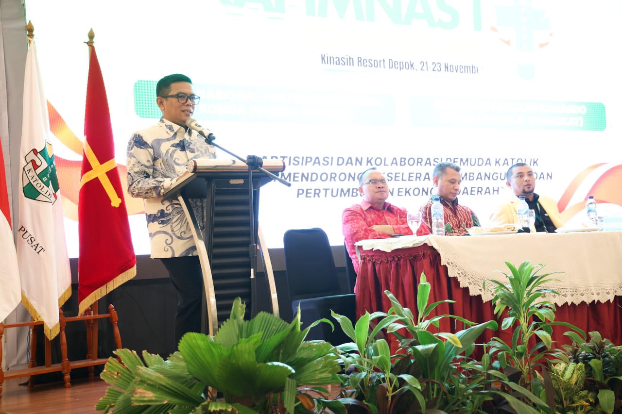 Gubernur Andra Soni Tekankan Akuntabilitas dan Transparansi Pemerintahan Desa