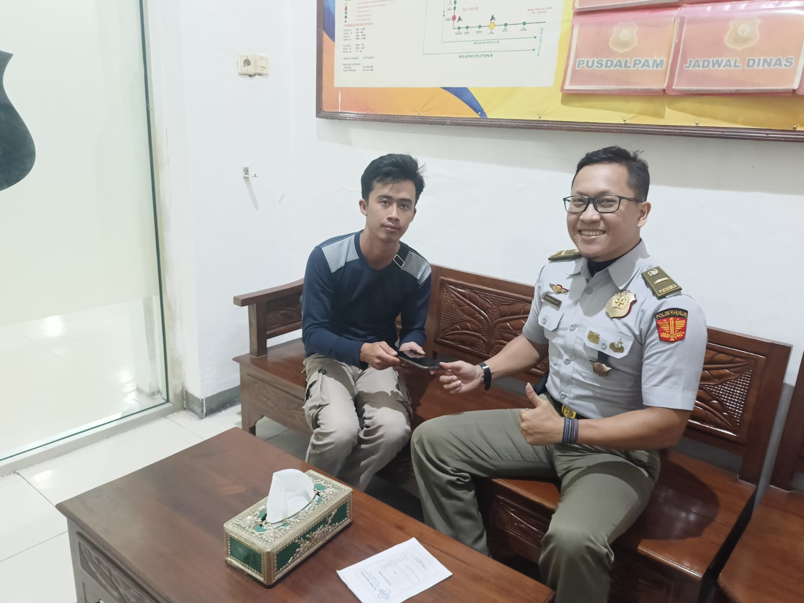 KAI Daop 7 Madiun Selamatkan 623 Barang Tertinggal Penumpang Senilai Rp 817 Juta Sepanjang Januariâ€“November 2025