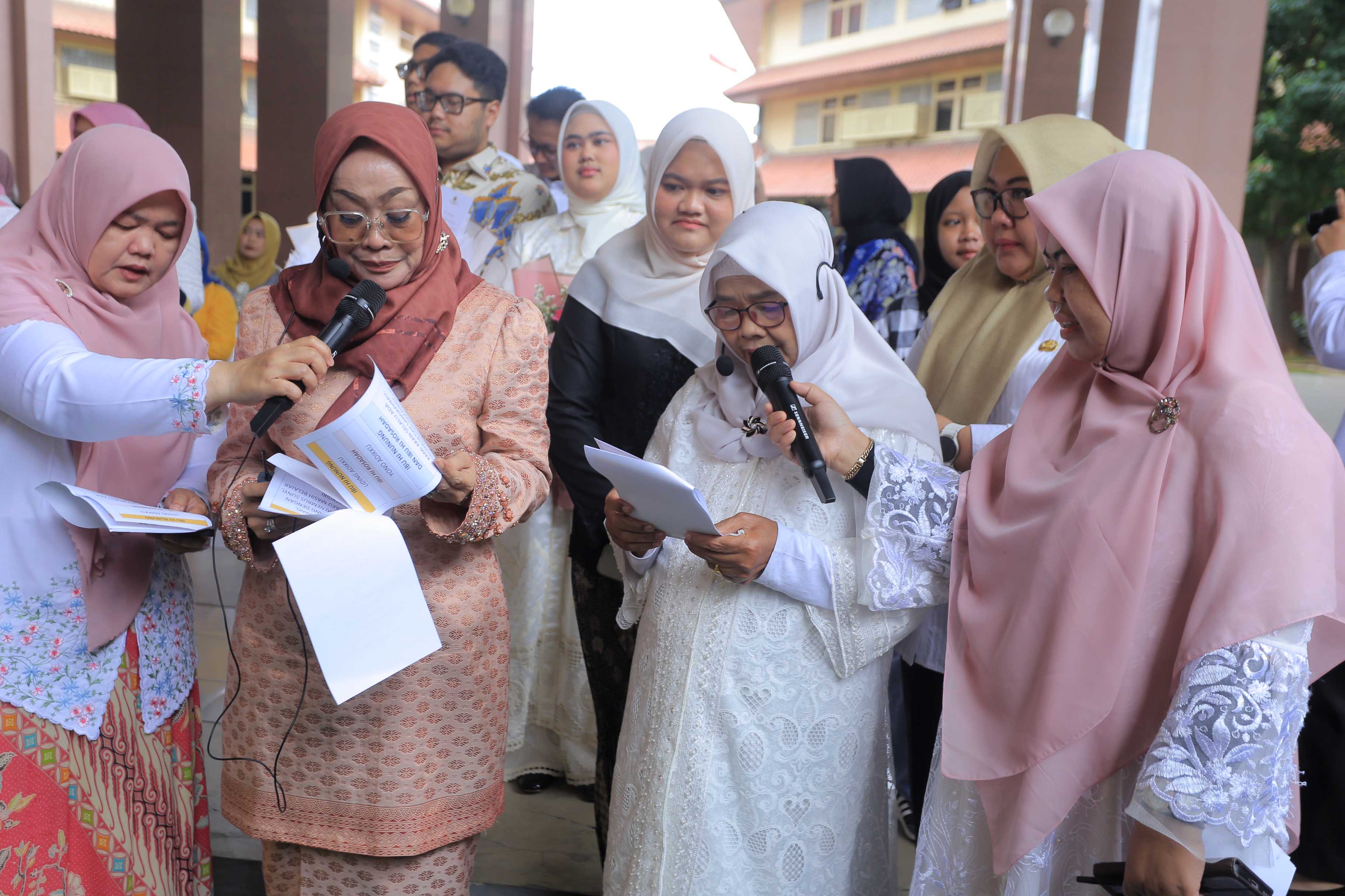 Momen Peringatan Hari Ibu di Kota Tangerang