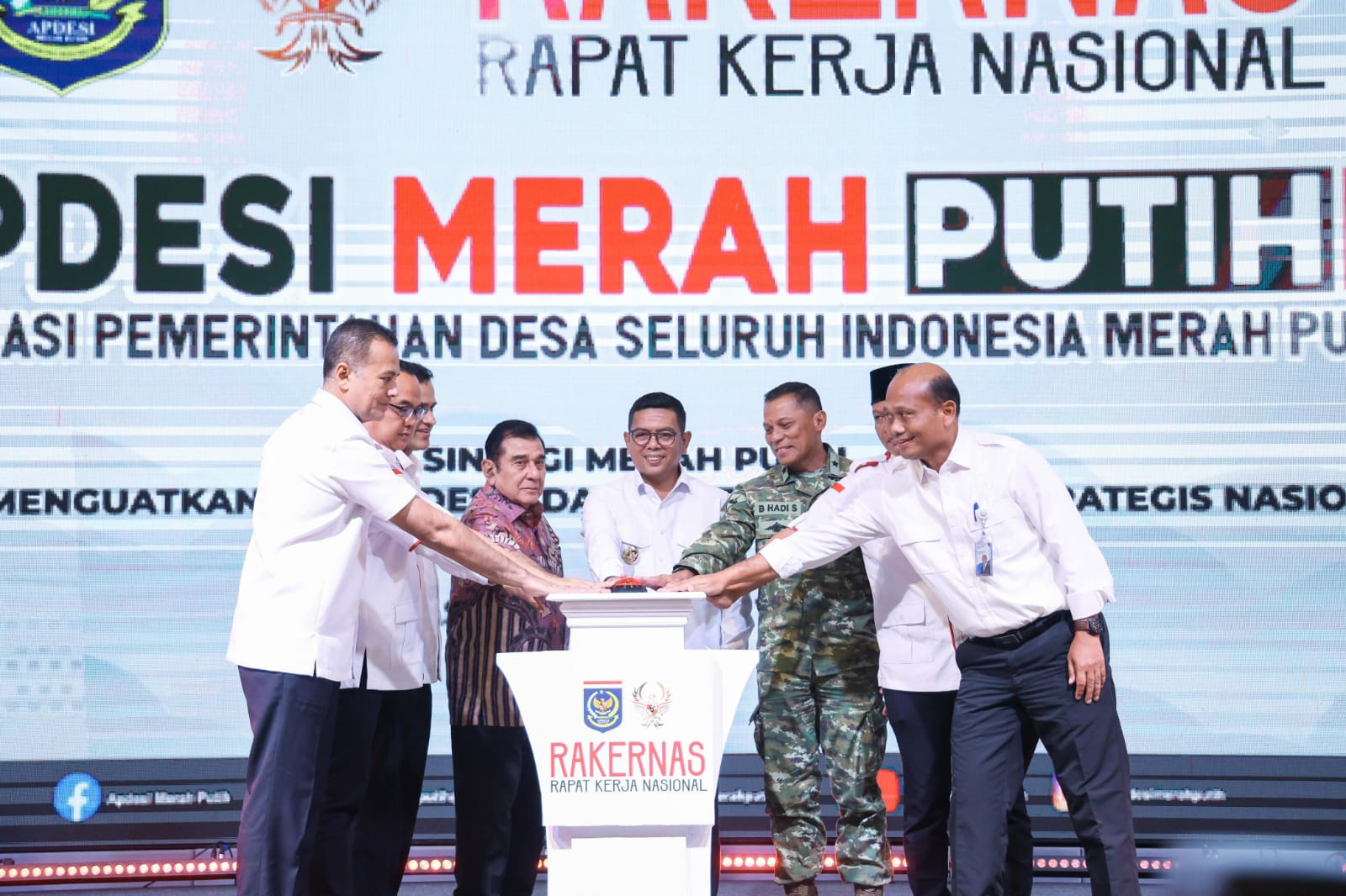 Andra Soni Tegaskan Komitmen Bangun Ekonomi Desa Banten